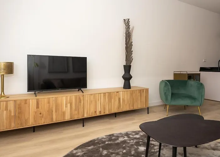 Centre - Catching * 霍恩